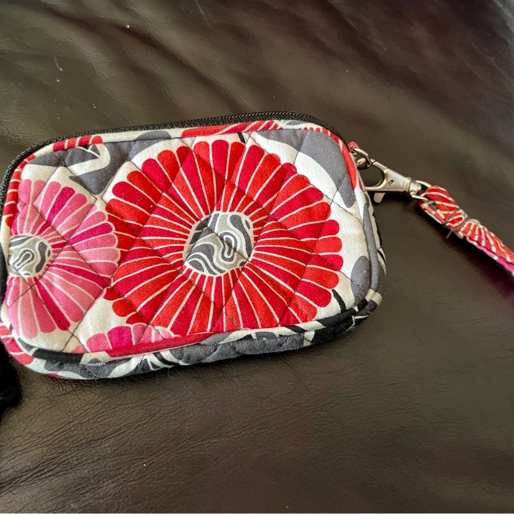 Floral Quilted Wristlet
